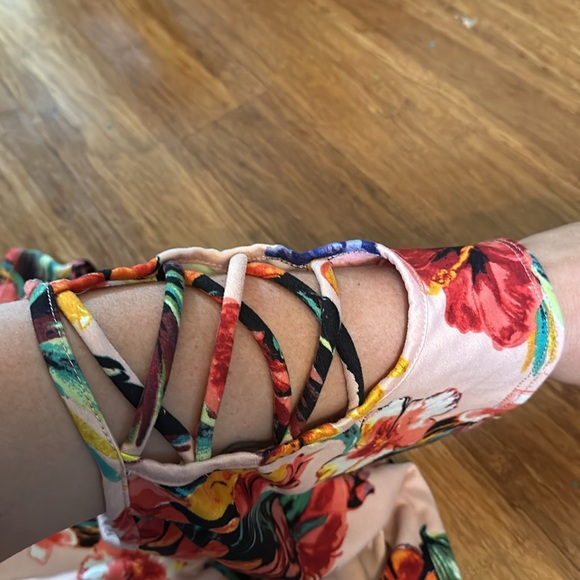 A Line Floral Dress - Picture 2 of 2